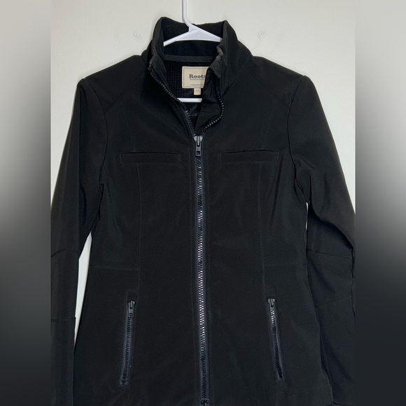 Roots outdoors softshell jacket women’s size S black full zip long sleeve‎ - Picture 3 of 15